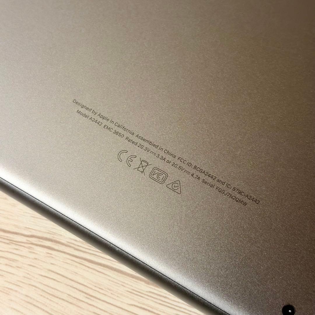 【美品】MacBook Pro (M1 Pro, 14インチ) 1TB 32BG