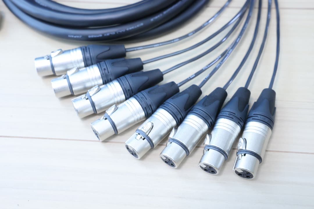 【DB25/XLR】8ch マルチケーブル MOGAMI 2932 1.5m