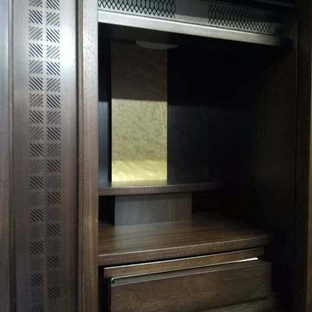 モダン（家具調）仏壇［上置１６号ＳＢウォールナット］A