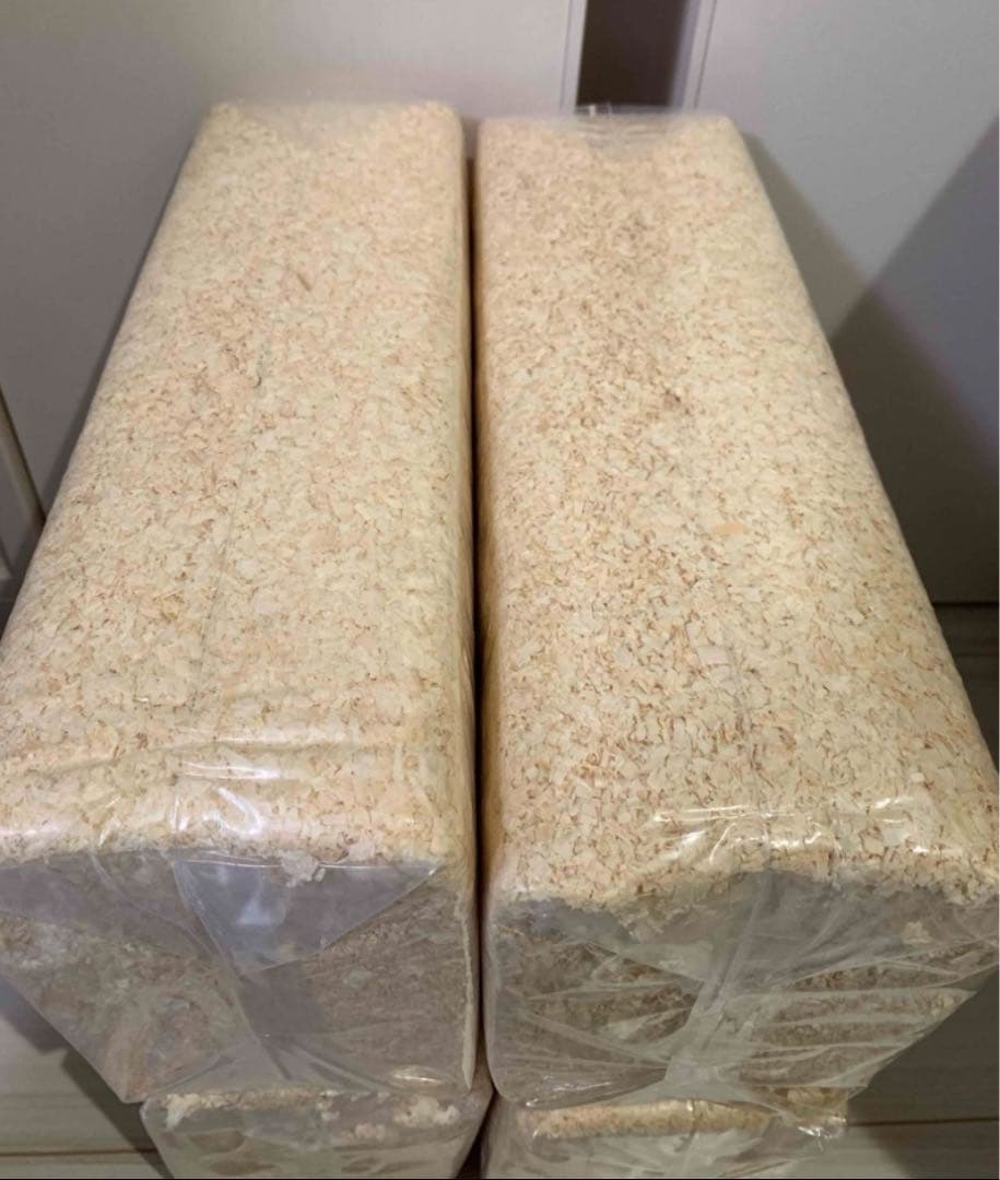 高品質パイン材！小動物などの床材！　8個大容量224L