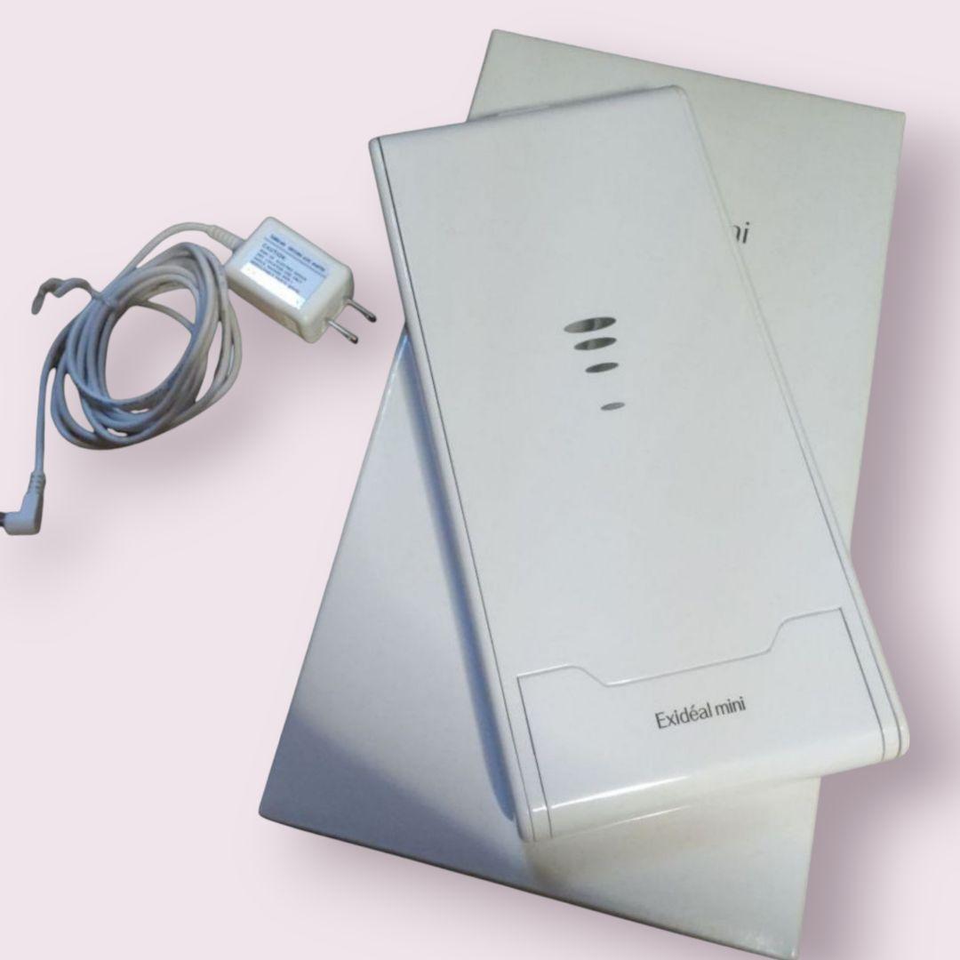 Exideal mini (エクスイディアルミニ) LED 美顔器