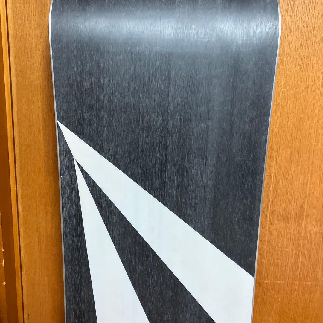 28 訳あり　レア‼︎ ボルコム volcom 非売品　スノーボード　ボード　板