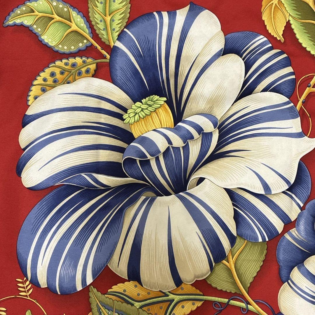 極美品✨サルヴァトーレフェラガモ シルク 大判スカーフ ストール 花柄 イタリア