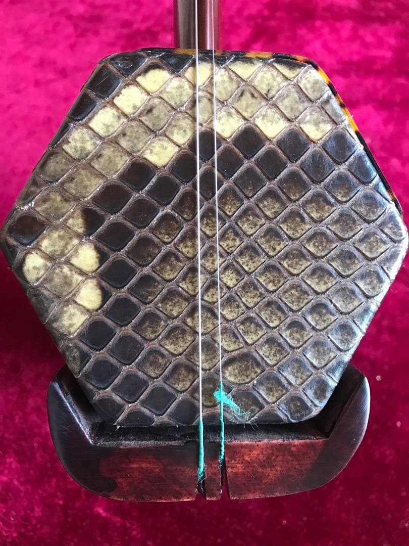 格安・二胡★紫檀精品★錦蛇皮★古月琴坊・万其興製作★十年保証★二胡必需品揃い