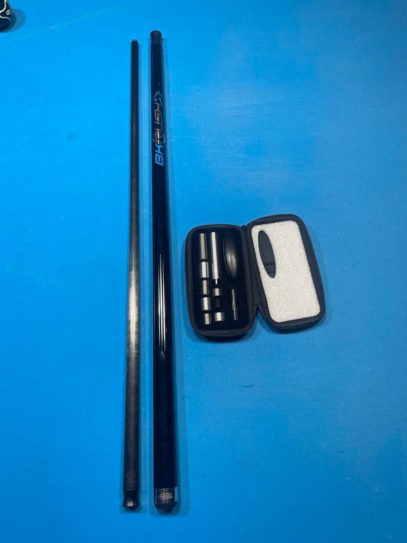 プレデター　BK Rush ウェイドボルトセット付き　ビリヤードキュー