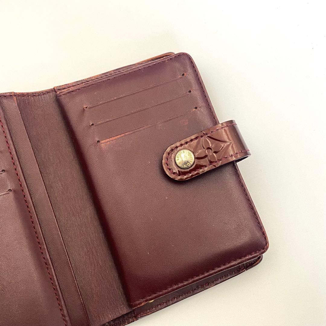 ルイヴィトン ヴェルニ ポルトフォイユ ヴィエノワ がま口 二つ折り財布 財布