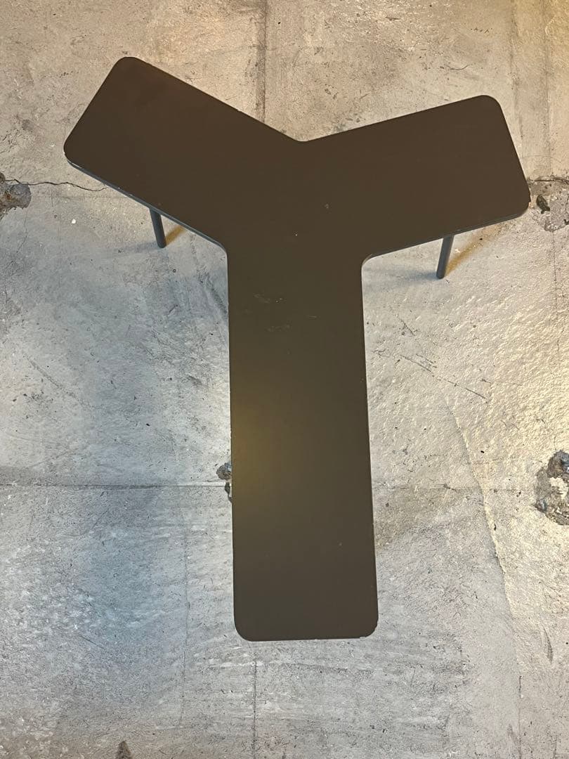 Y型　サイドテーブル