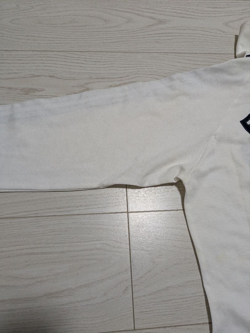 日本体育大学　日体大　男子バレーボール部　ミズノ　ゲームパンツ　１番　キャプテン