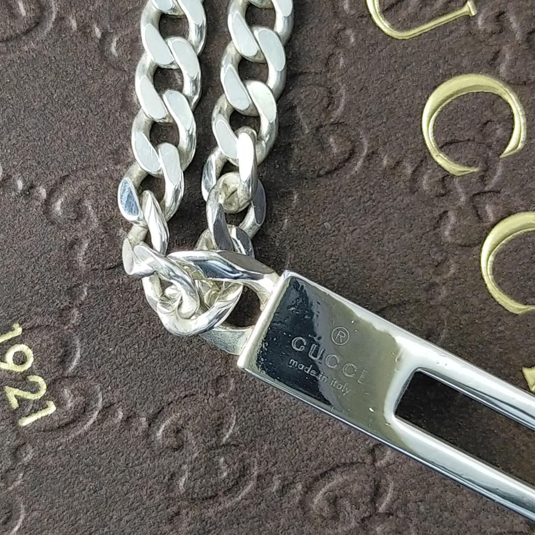 ◆SALE◆【GUCCI】ブランデッド　G　ラージ　ペンダント　2461