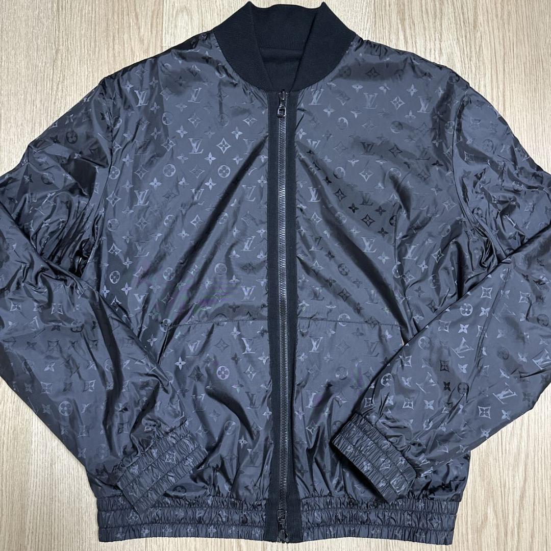 ルイヴィトン モノグラム リバーシブル ボンバージャケット ブルゾン サイズM