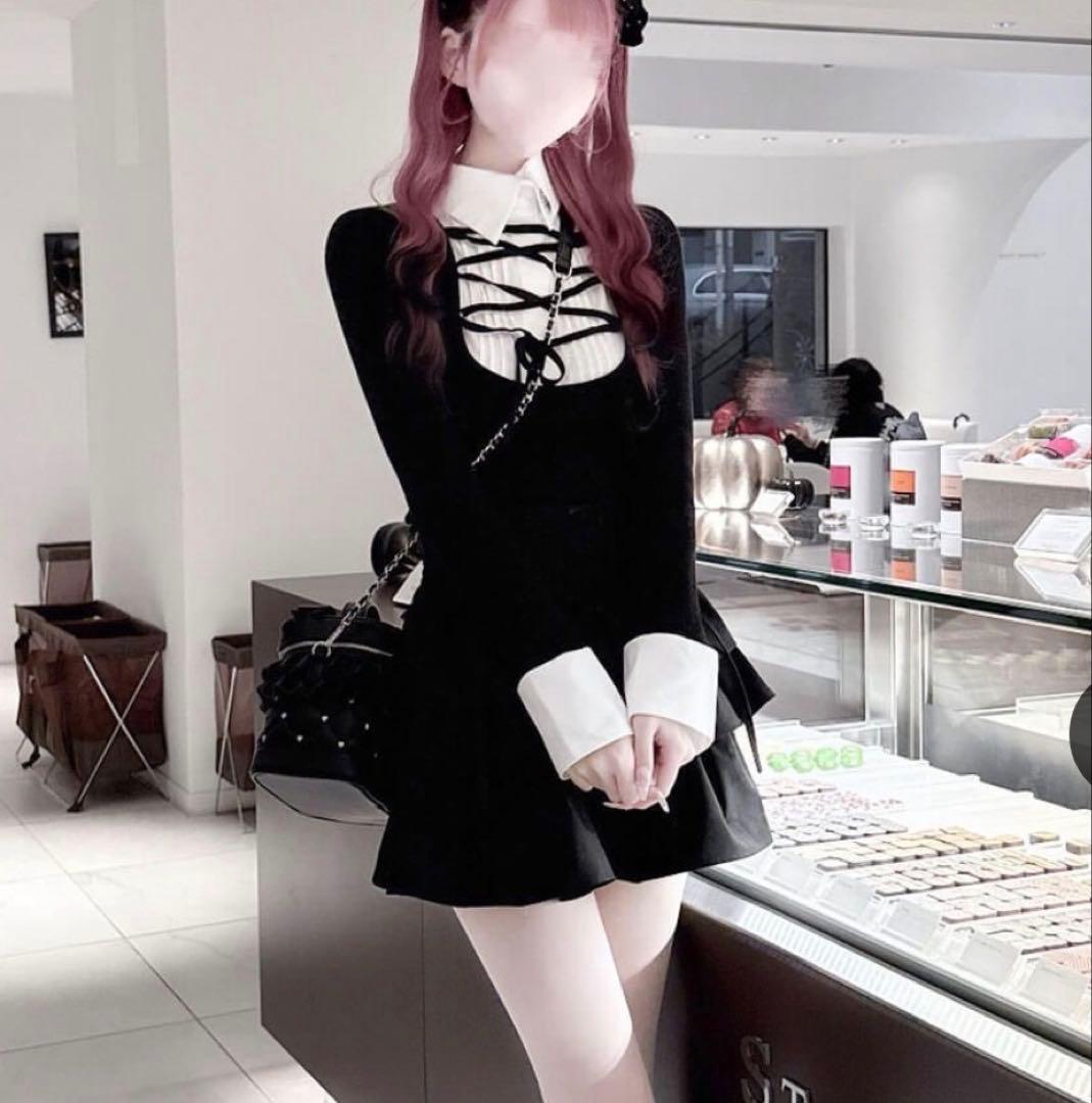 l*2様 HONEY MEW レースアップドッキングトップス ブラック×白ブラウ