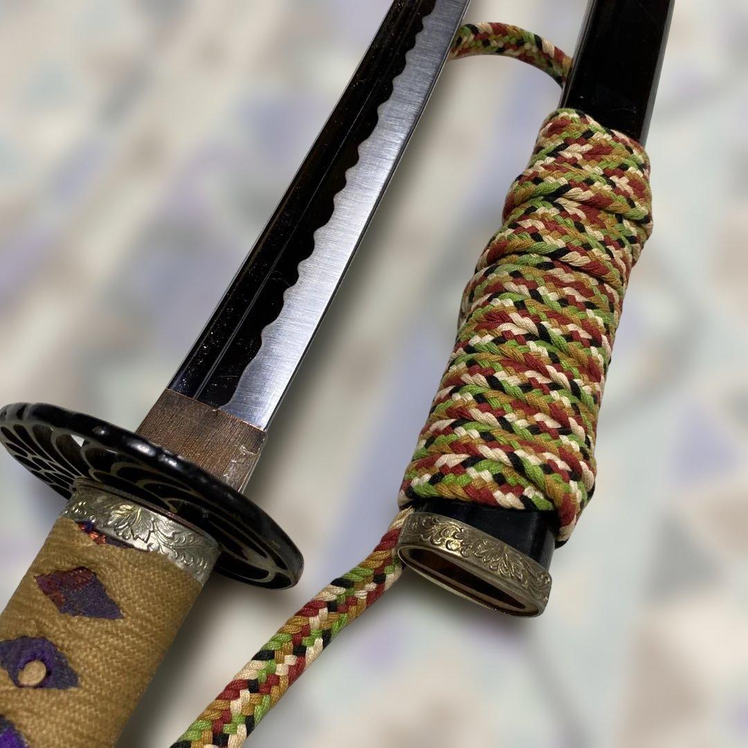 模造刀 太刀 金茶柄 鶴羽透し丸鍔 太刀造り龍図黒呂鞘