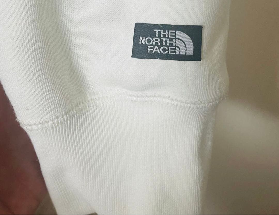 も*ー様 THE NOROTH FACE ホワイト　ジップパーカー