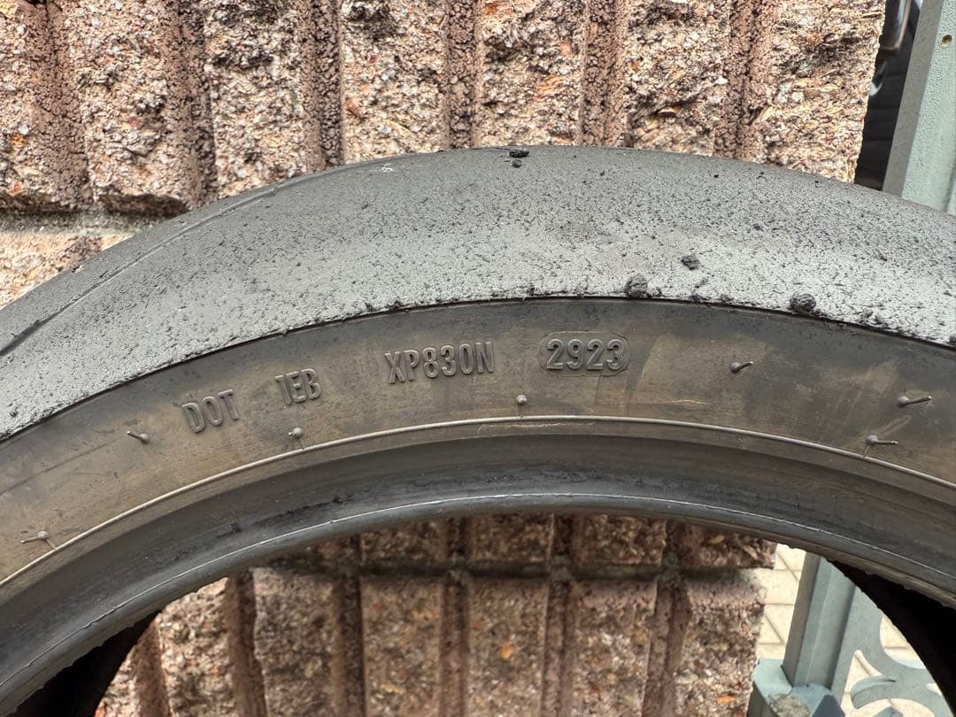 ピレリ　ディアブロスーパーコルサV4 前SC1 後SC2