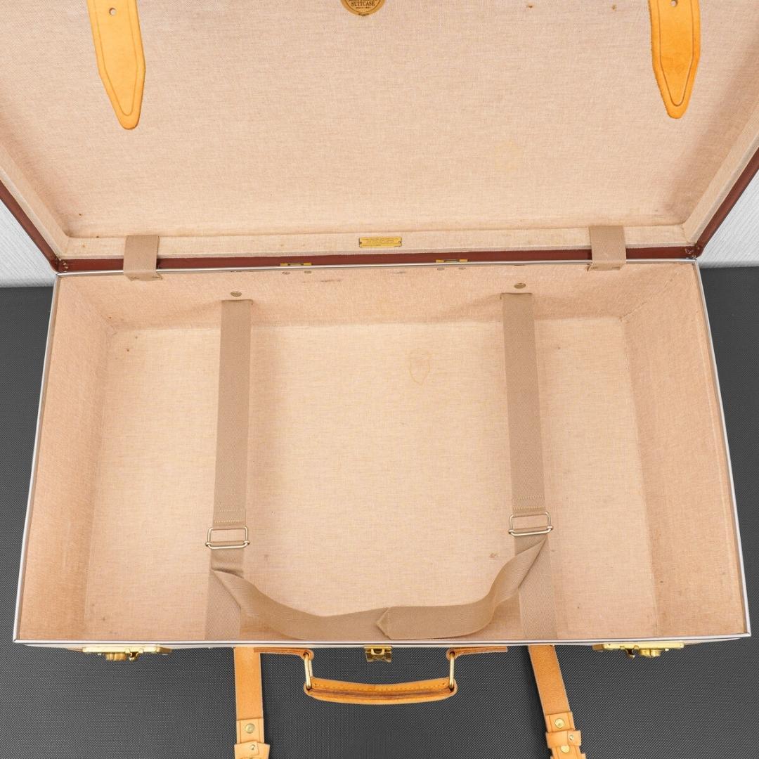 グローブトロッター サファリ 28インチ エクストラディープ ラージ アイボリー