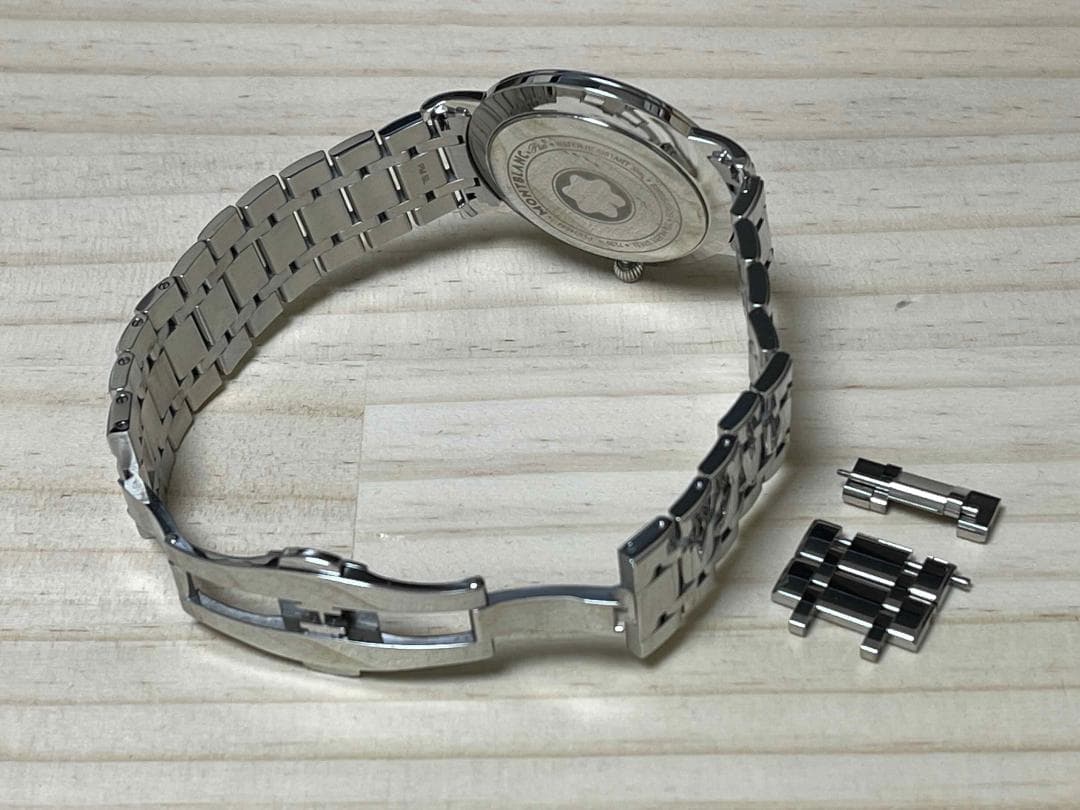 【極美品】モンブラン スター クラシック デイト 電池交換済 メンズ 時計