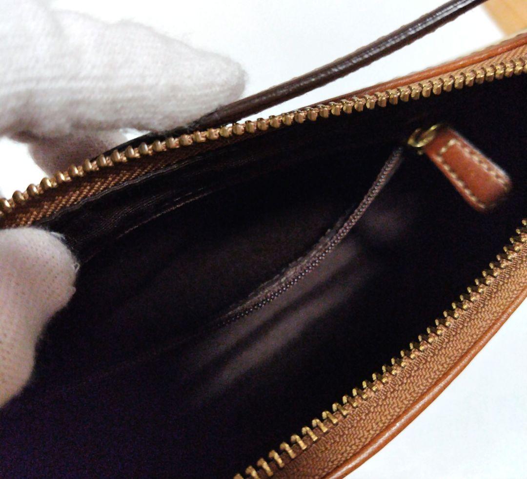 COACH ワンショルダー シグネチャー アクセサリーポーチ パッチワーク