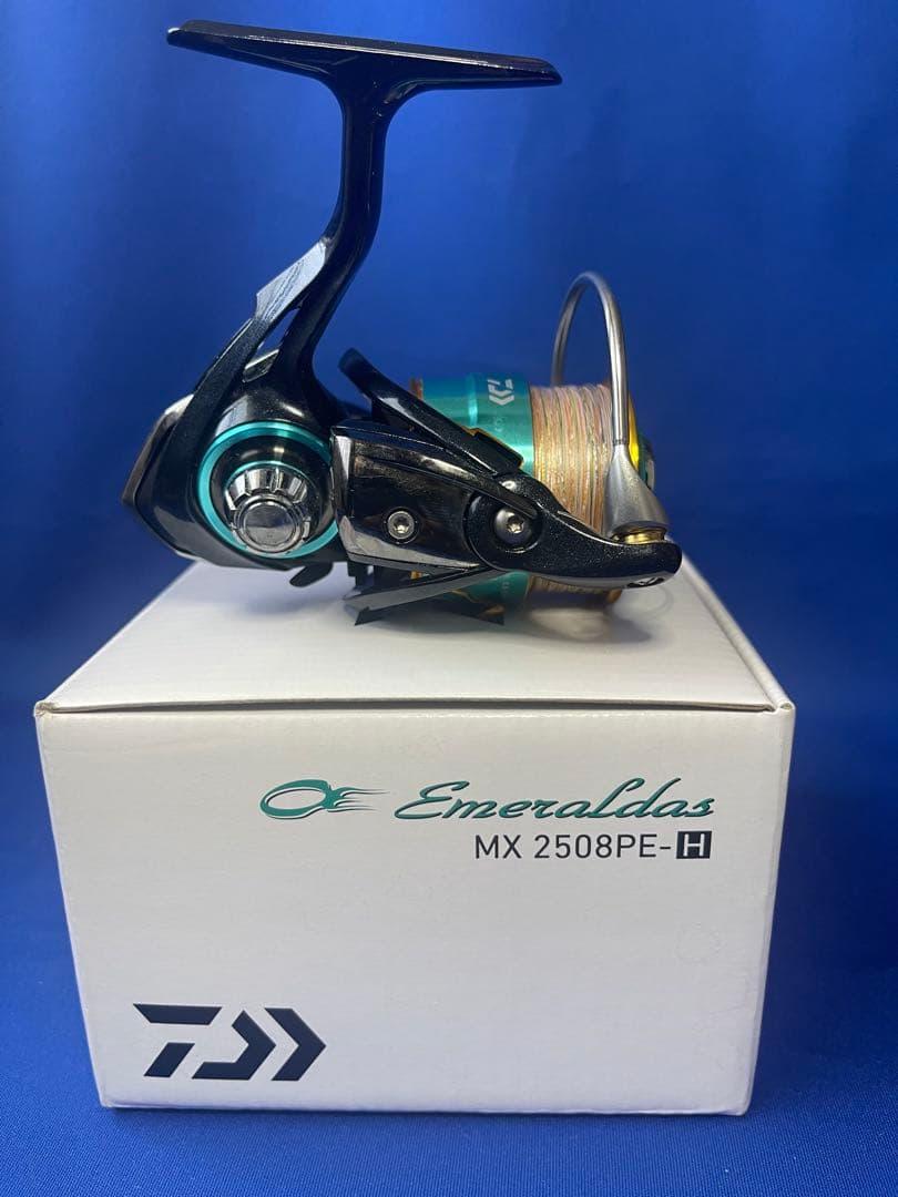 ダイワ エメラルダス MX 2508PE-H 17年モデル エギングリール 中古