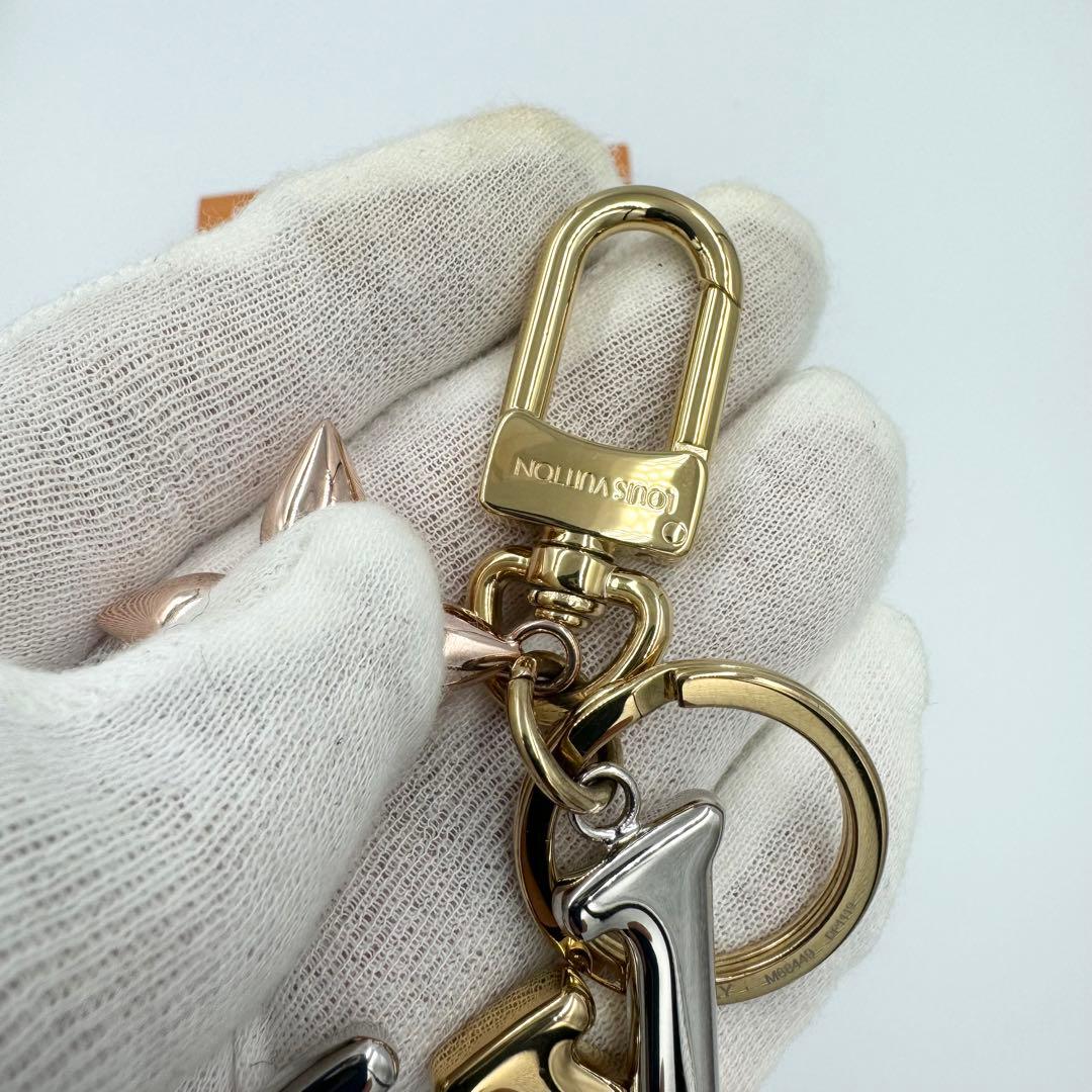 ⭐️極美品⭐️ ルイヴィトン チャーム M68449 ポルトクレ LVニューウェーブ