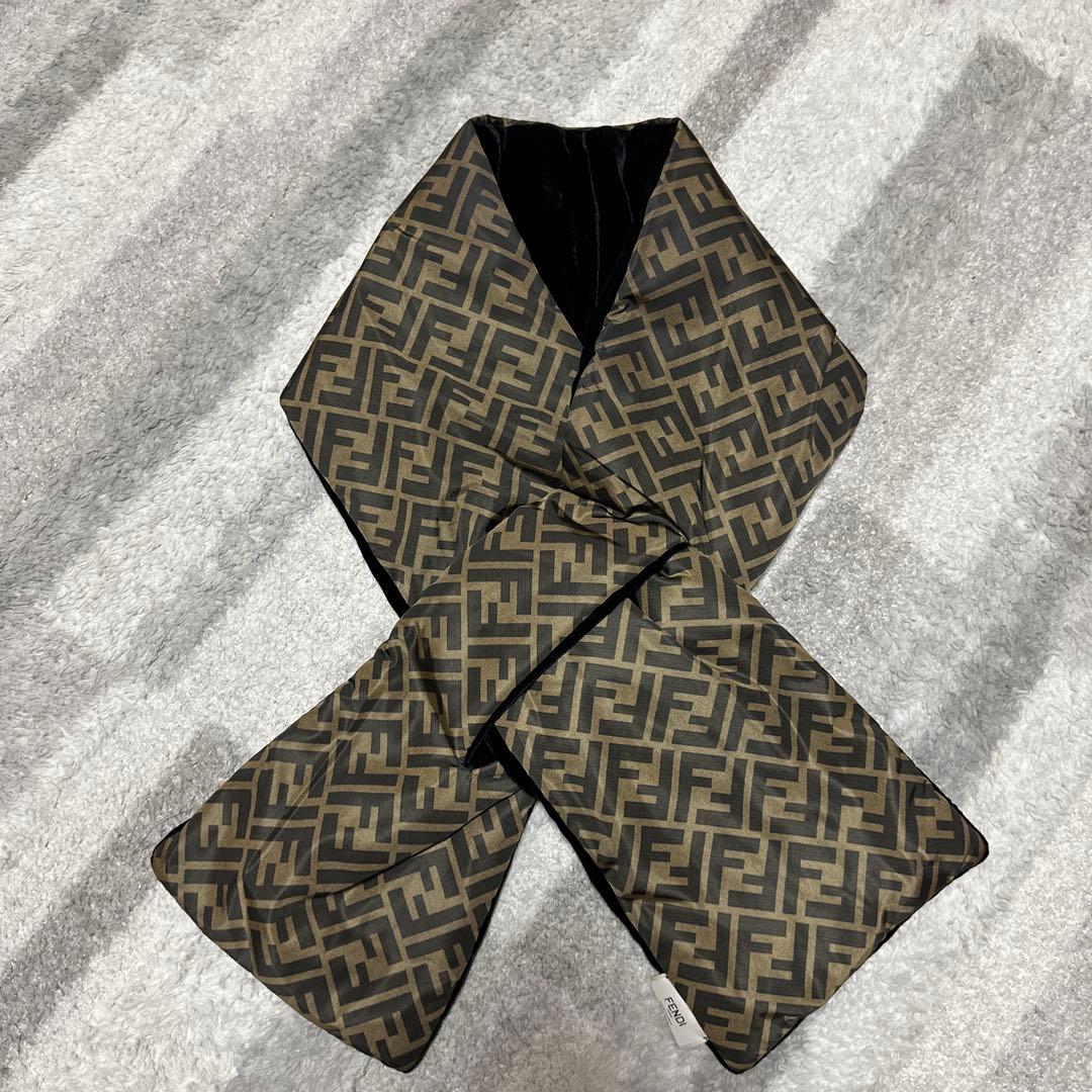 FENDI FFロゴ柄 マフラー