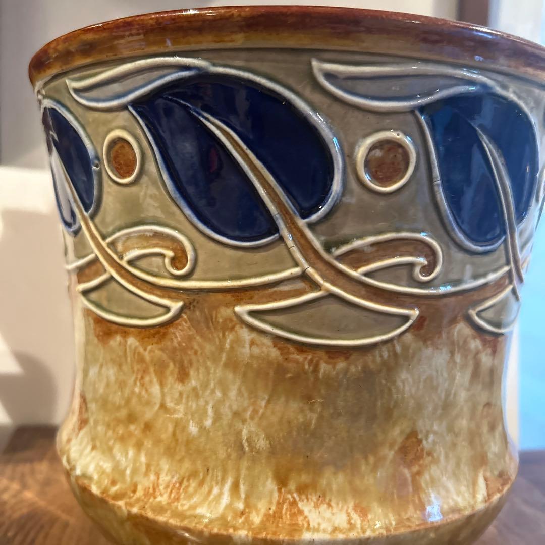   ロイヤルドルトン　プランタンカバー　アンティーク