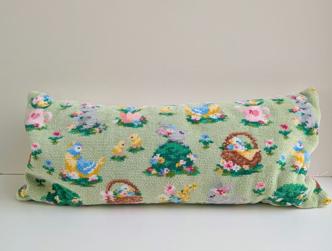 フェイラー　ハッピーイースター　クッション