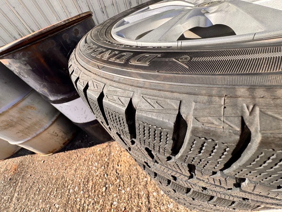 ダンロップスタッドレスホイールタイヤセット 17インチ