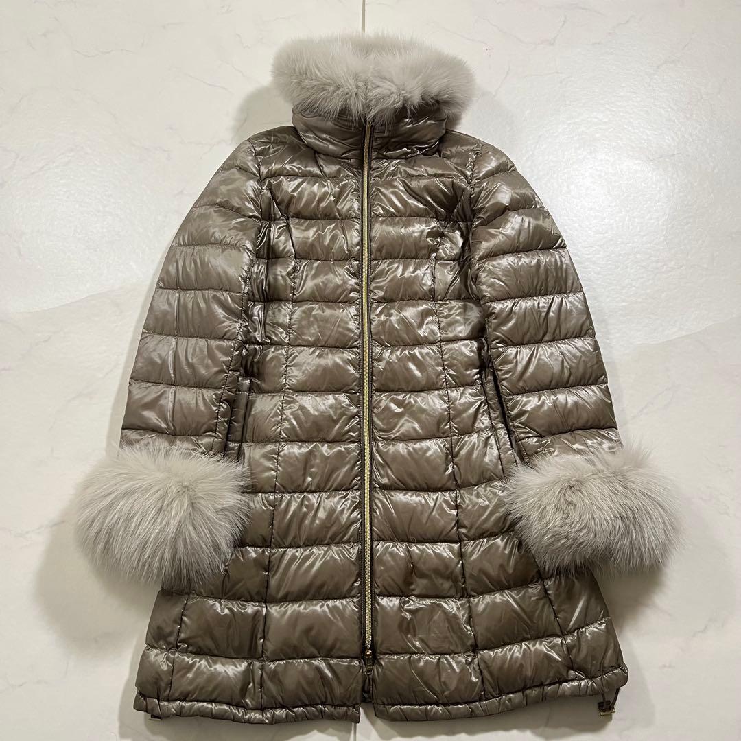 きゅうタグ付属 ヘルノ フォックスファー 着脱可 ダウンコート グレージュ