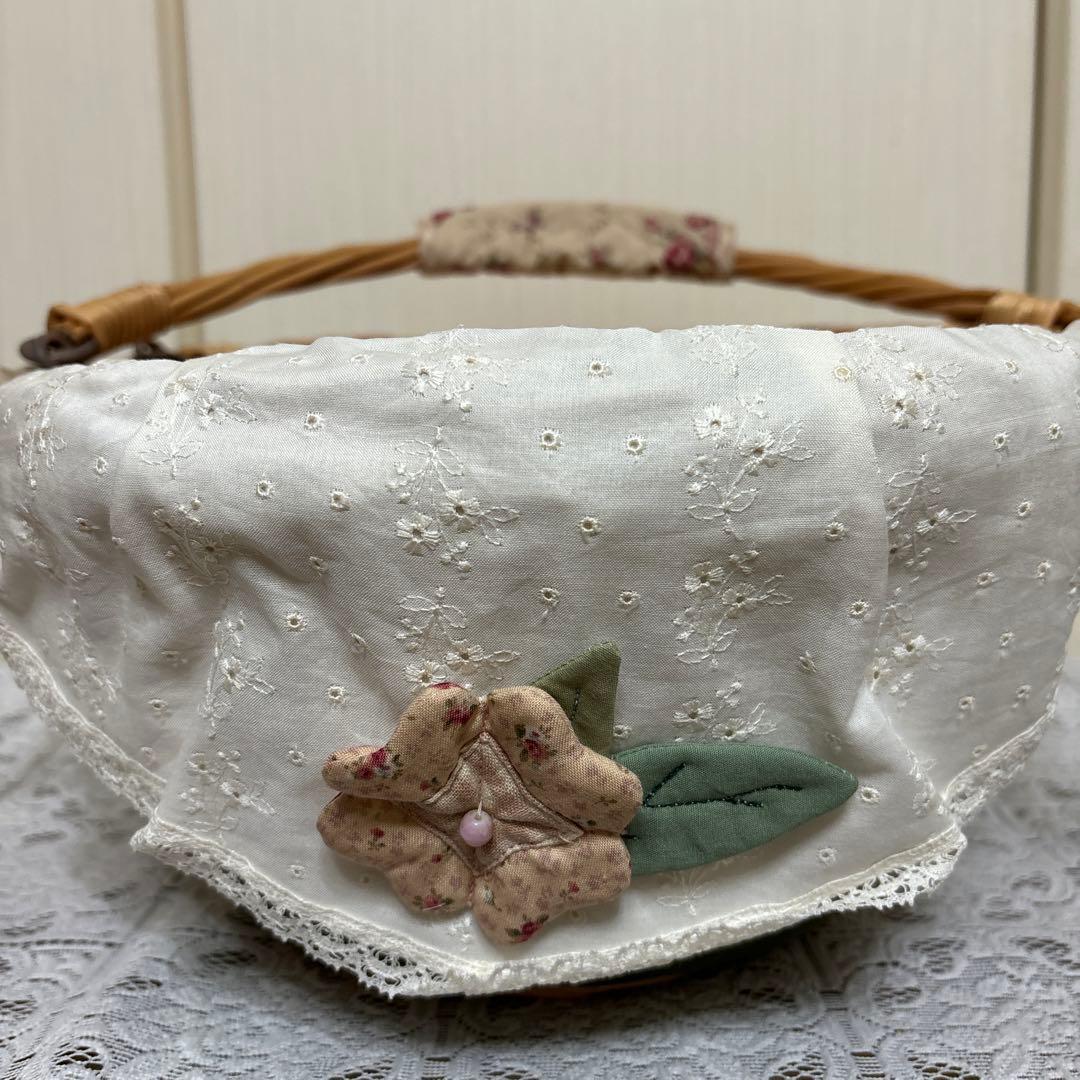 マニー　コラージュバスケット