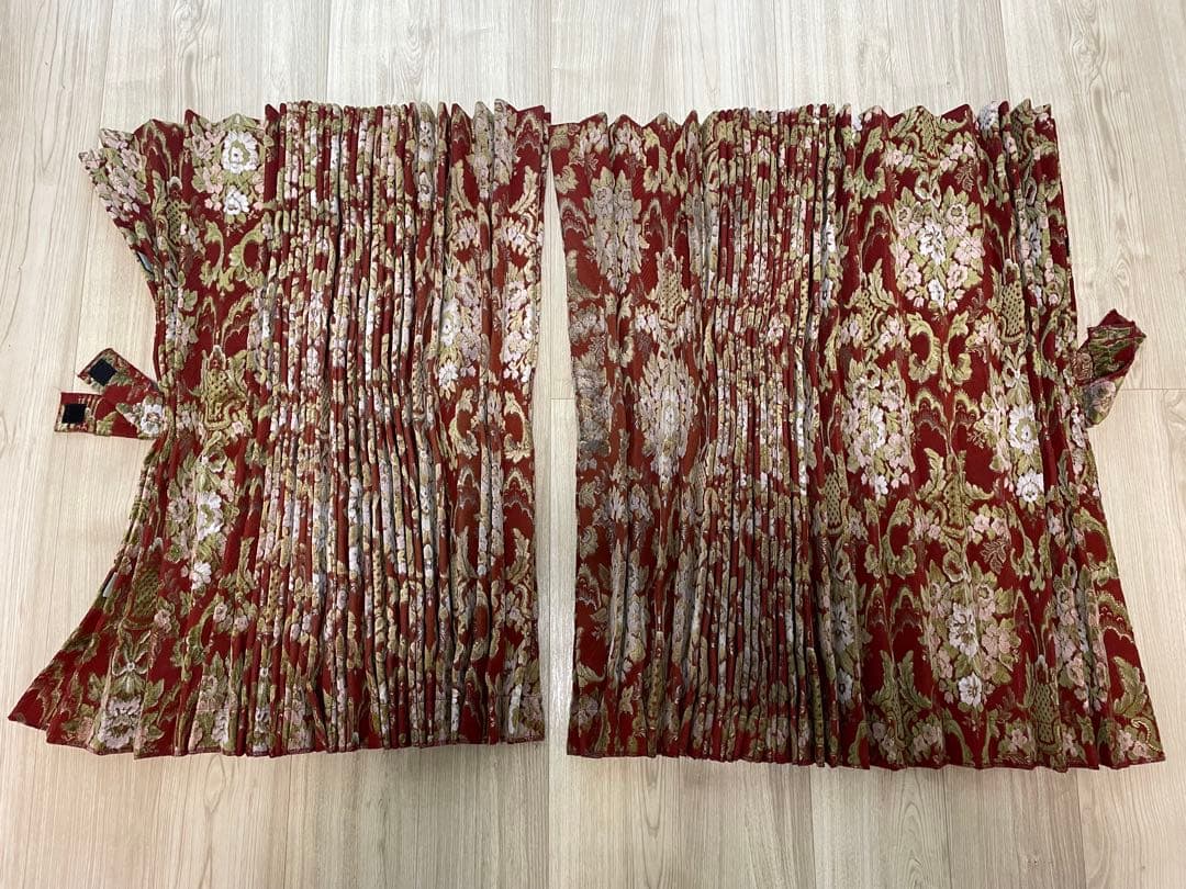 金華山　仮眠カーテン　裏生地プリーツ仕様　花かご　ワイン　日野純正カーテン駒付き