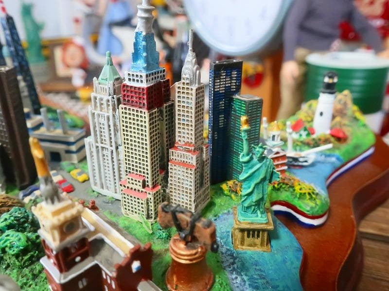 爆レア★アメリカ合衆国の立体 ダンバリーミント 東海岸～西海岸ランドマークが配置