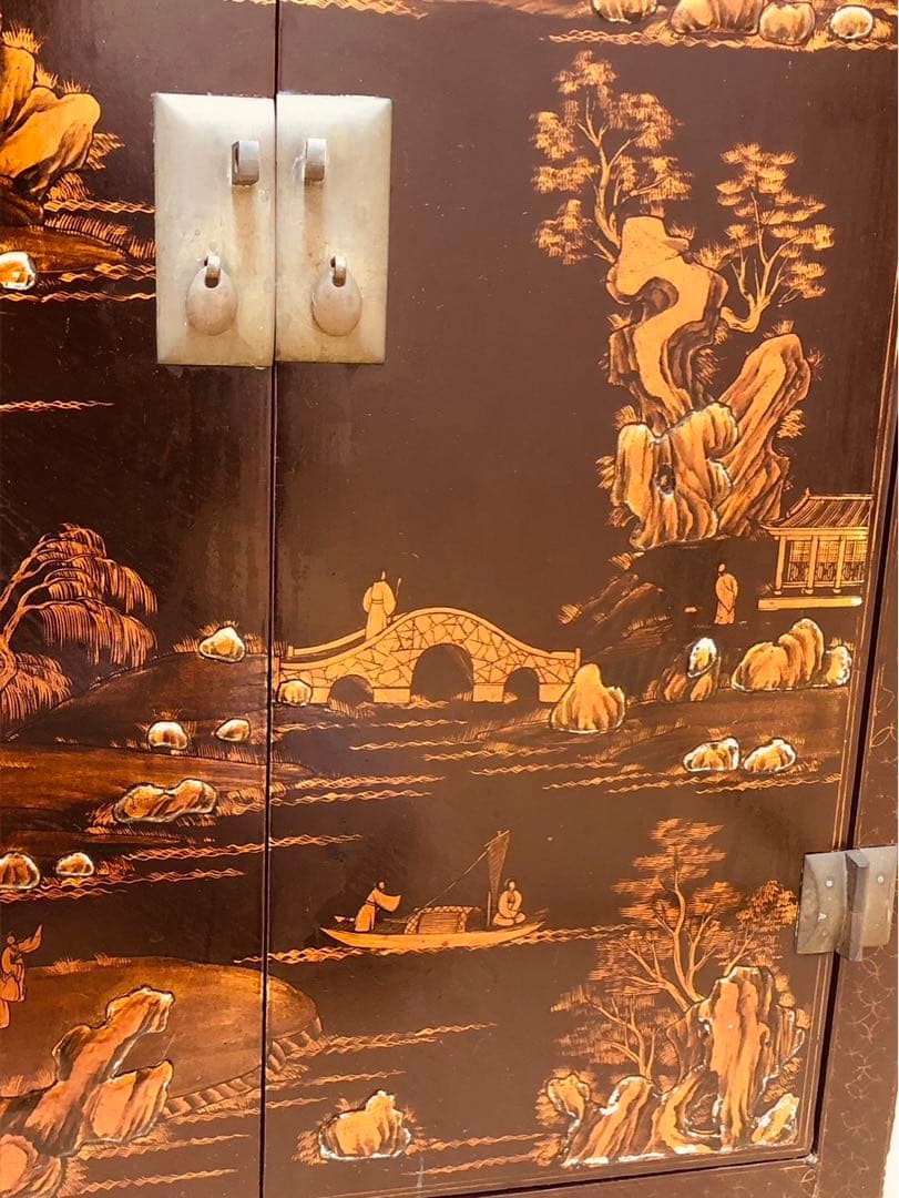 中国の古い 棚 キャビネット アンティーク 格安にて