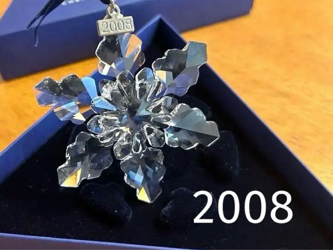 Swarovski クリスマスオーナメント2008 三角形ボックス付き