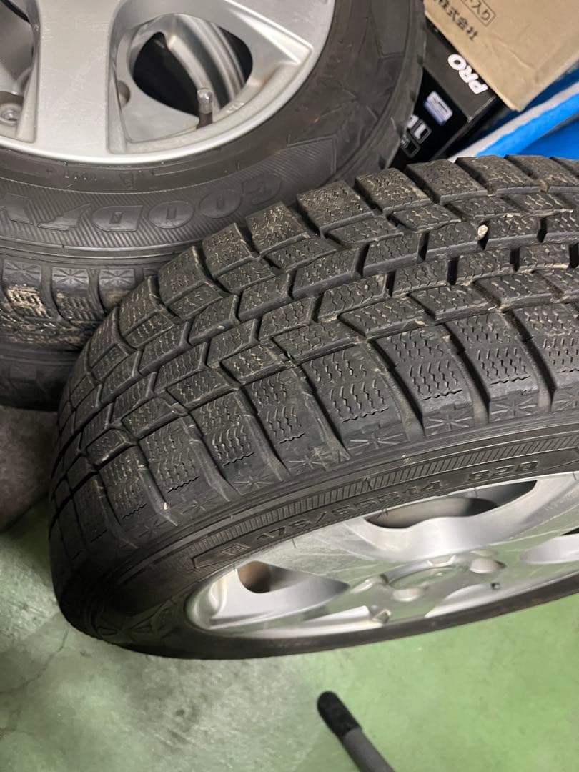 GOODYEAR ICE NAVI 14インチスタッドレスタイヤホイールセット