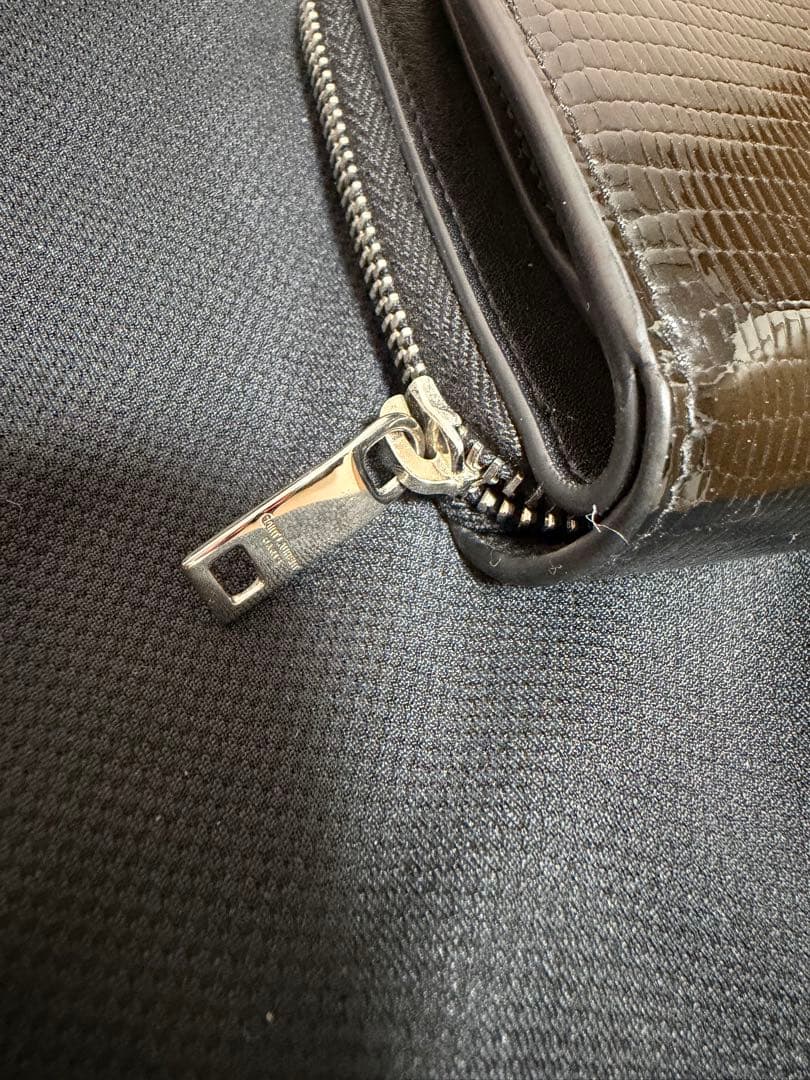 イヴ・サンローラン　YSL ロゴ　カサンドラ リザード柄 サンローラン 財布