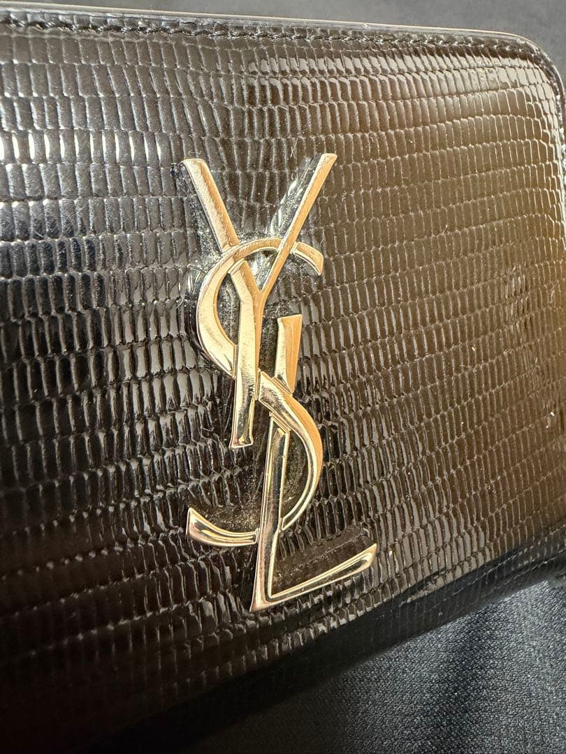 イヴ・サンローラン　YSL ロゴ　カサンドラ リザード柄 サンローラン 財布