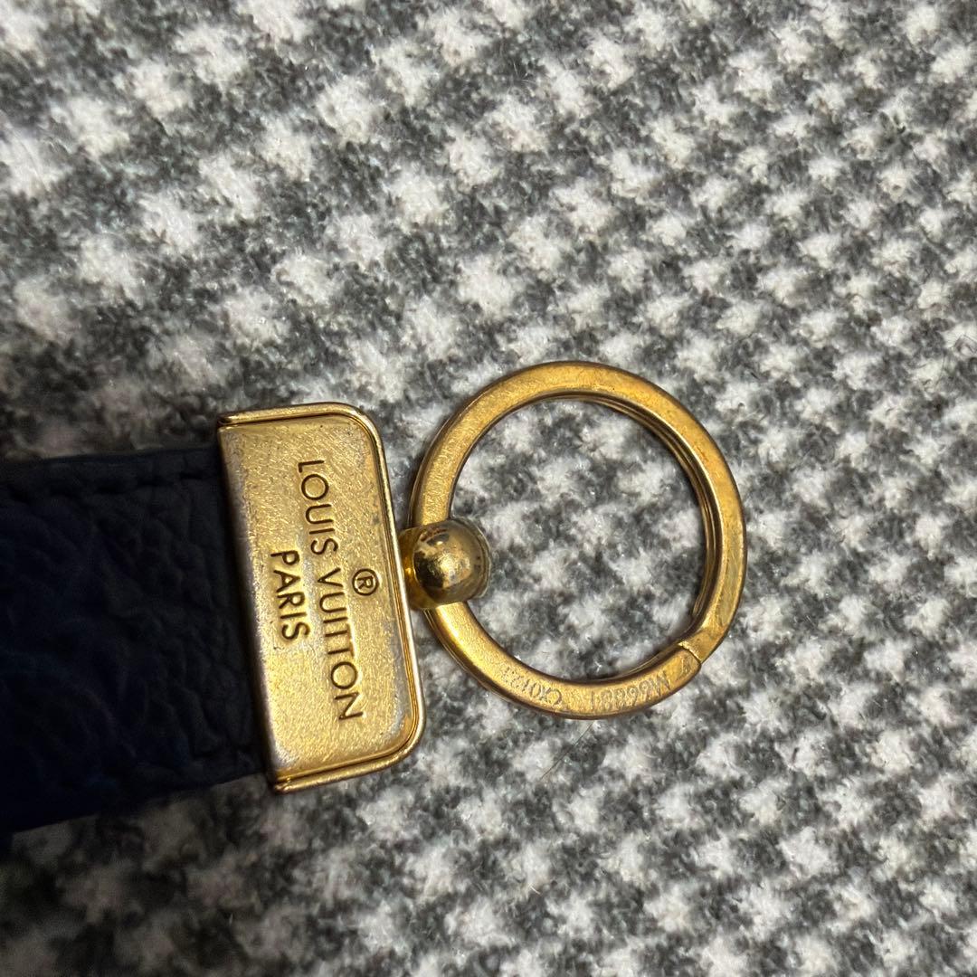 LOUIS VUITTON ネイビー キーホルダー