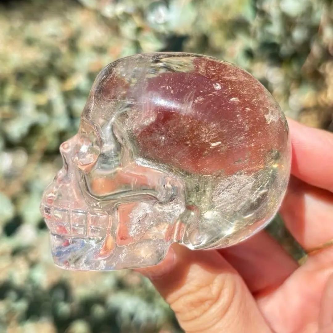 ブラジル　ミナスジェライス州　少しスモーキー　スカル　透明感　うるうる