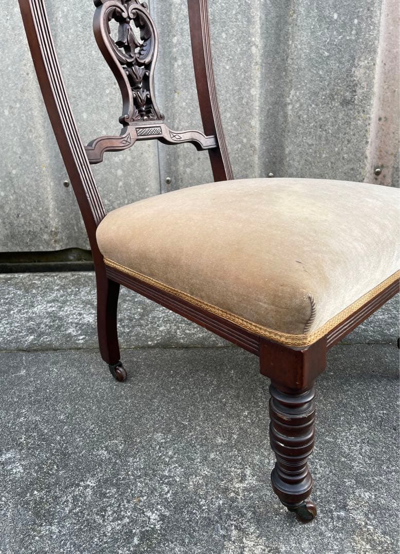 稀少/アンティーク/イギリス製/ナーシングチェア/ダイニングチェア/キャスター付