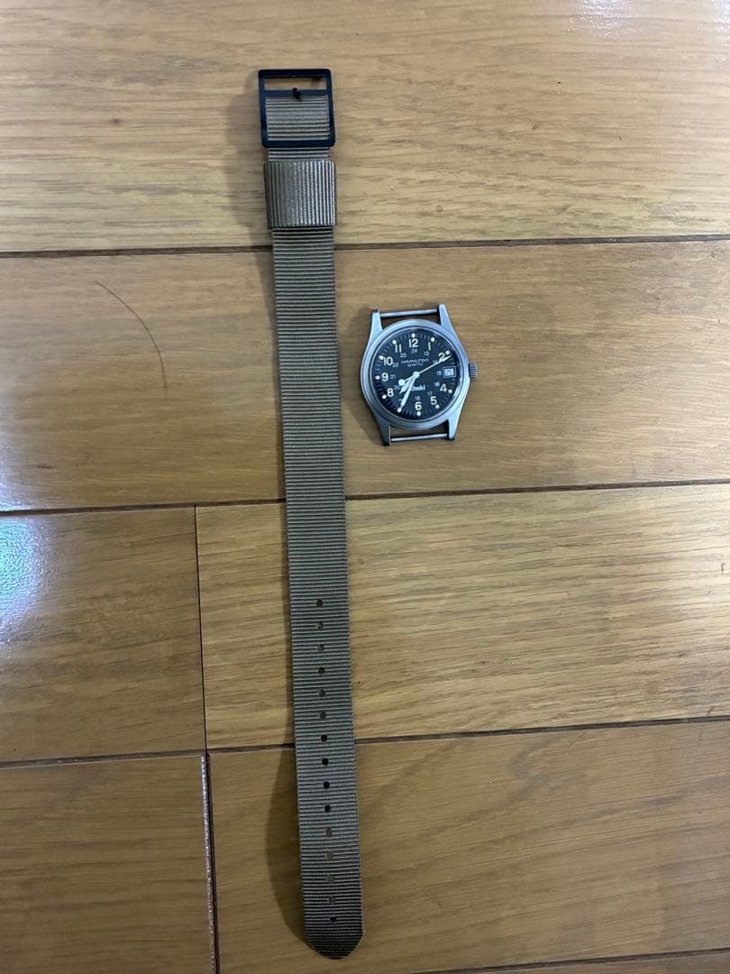 HAMILTON カーキ 9797 クォーツ 黒文字盤 電池交換済み 可動品