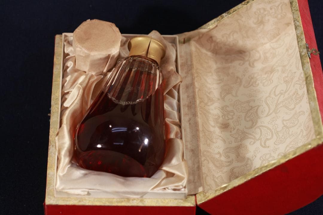 150（古酒）ＣＡＭＵＳ　バカラ　デキャンター　ボトル　700ｍｌ　未開栓