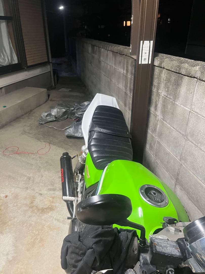 ZRX400 加工　BEETテール　希少！花田商会　ハネテール