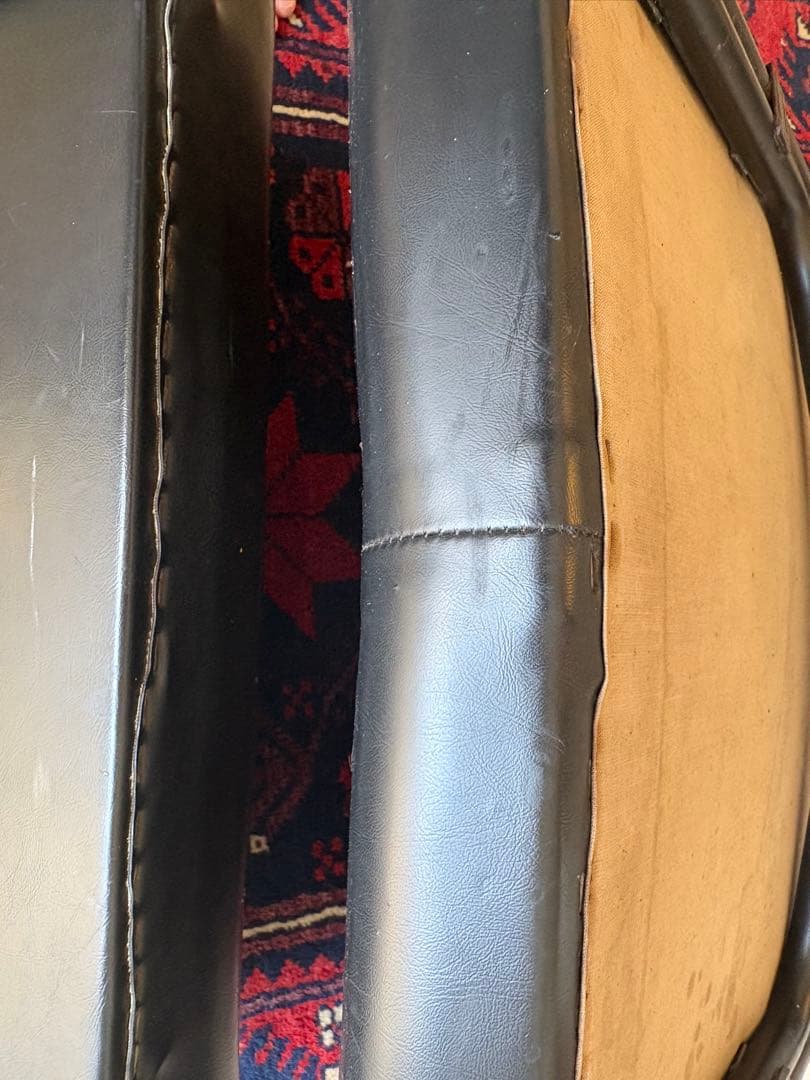 Pierre Guariche chairピエールガーリッシュチェア