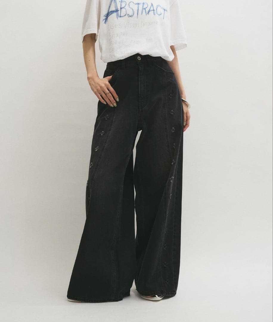 アダムエロペ　イノセンスフラワーデニムパンツ　36