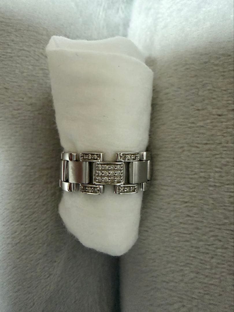 m*u様 K18 WG ダイヤ入りベルト形リング　11〜12号