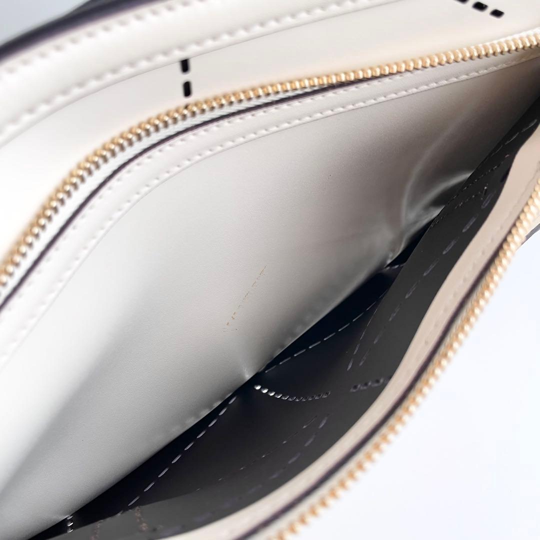 サルヴァトーレ フェラガモ トートバッグ エイミー ガンチーニ レザー 新品保管