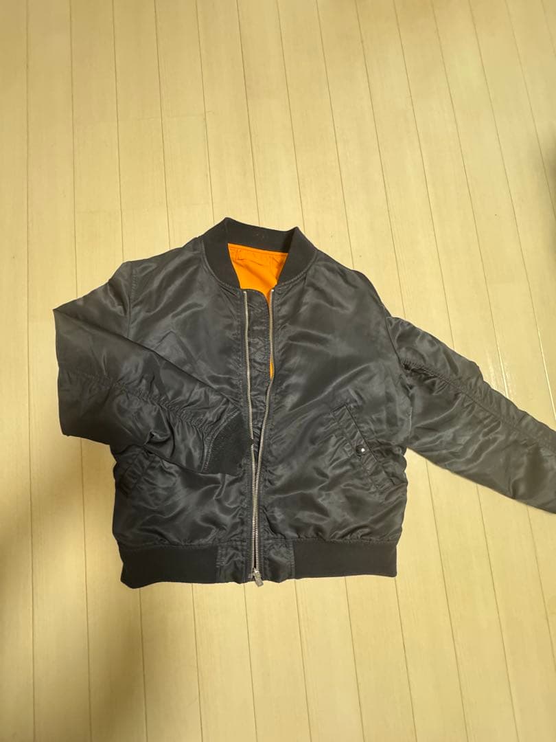 美品　MA-1 ALPHA INDUSTRIES Mサイズ