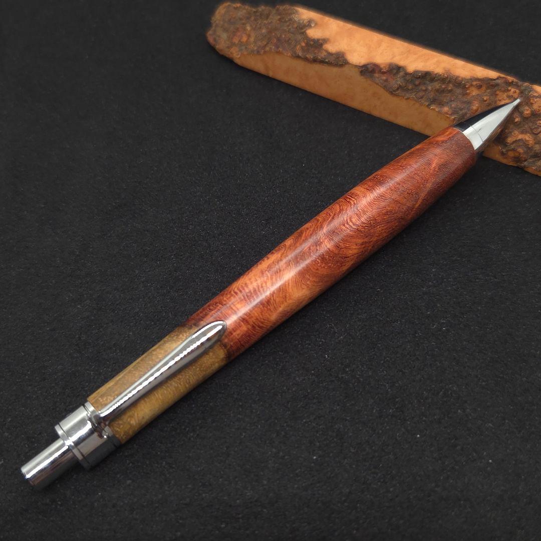 ⑲Bハンドメイド木軸シャーペン花梨瘤紅白赤濃いめ