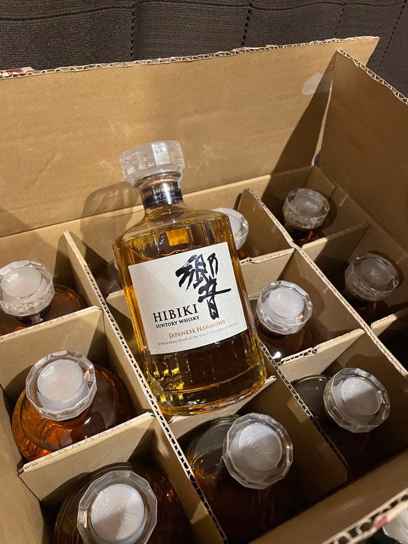 響ジャパニーズハーモニー700ml×1ケース 新品未開封　ホログラムシール付き！