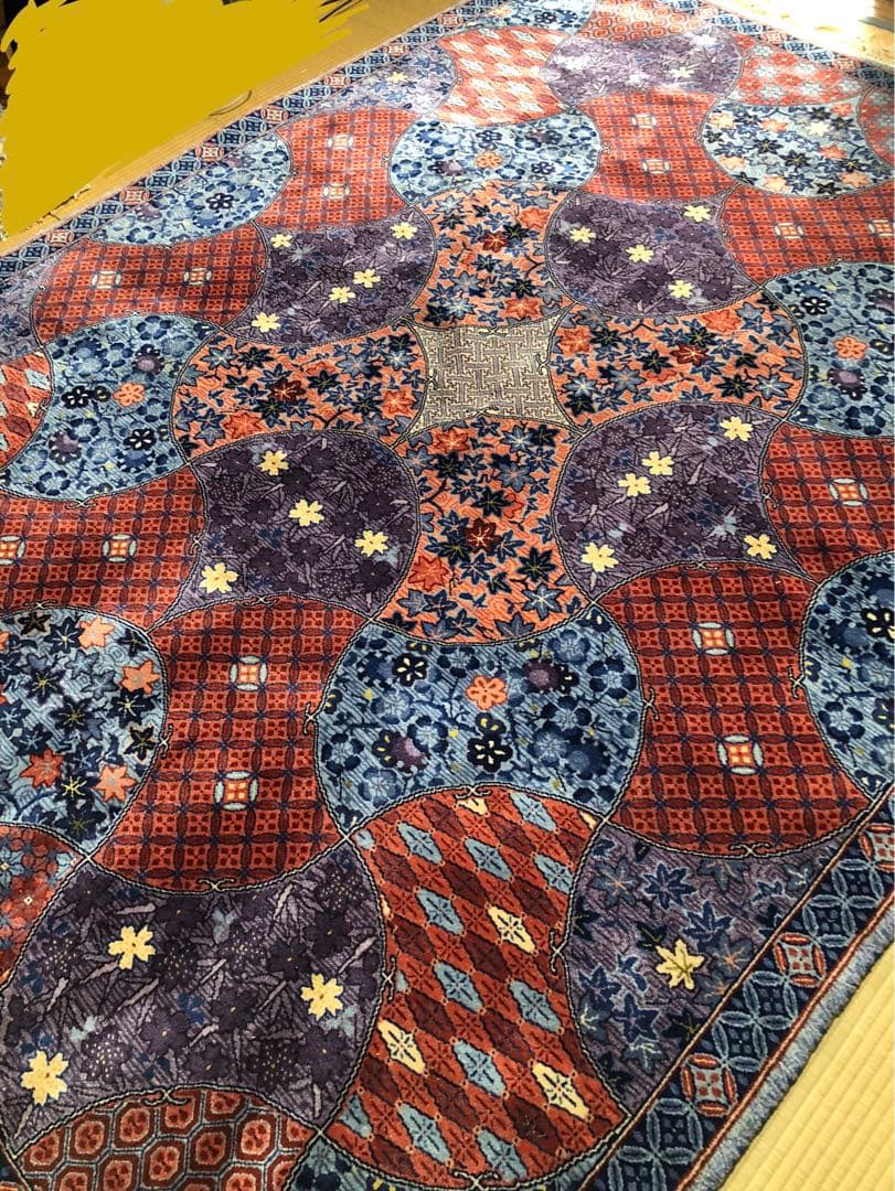 山形緞通 オリエンタルカーペット 絨毯 小槌四季紋